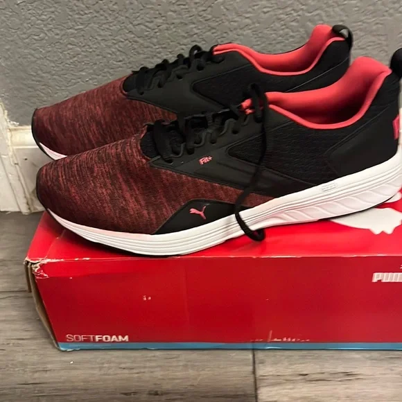 Puma | Shoes | Mens 5 Nrgy Comet New With Box Blackparadise 